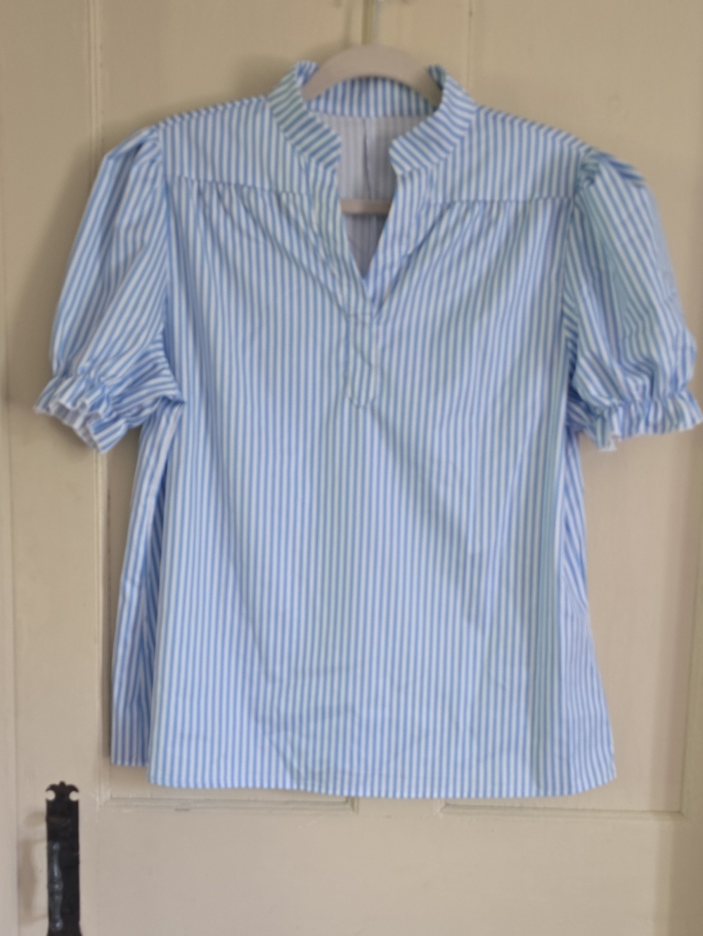 SHEIN Light Blue & White Striped Puff-Sleeve Blouse